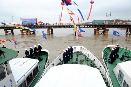 http://i1.sinaimg.cn/hs/2010/0927/20109279750.jpg